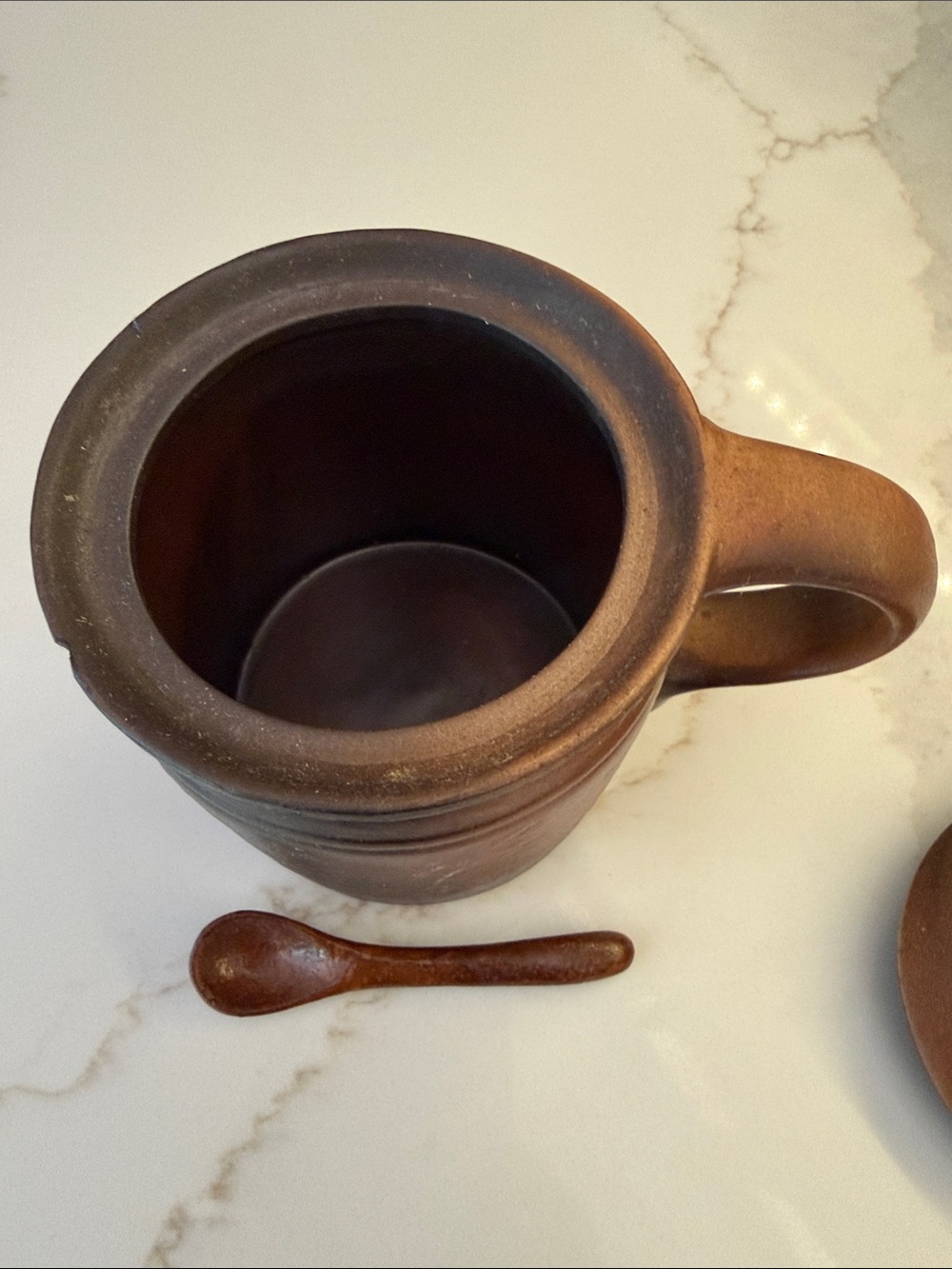 Vintage Brown Stoneware Lidded Mug with Spoon - Ceramic Tea/Coffee Cup - Picture 2 of 5
